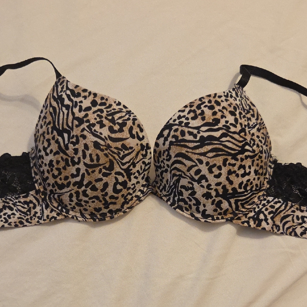 Kathy Ireland Animal Print Bra with Black Lace